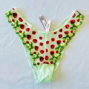 NWT Victorias Secret Medium Strawberry Fields Panty Lingerie Mint Green Floral